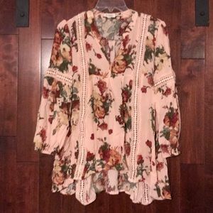 Pink, lace, flowers...what more can you ask for!